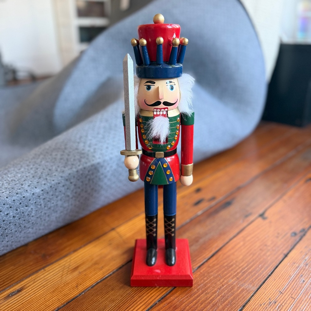 Vintage 90s Tii Collections Ma Wood Nutcracker 15”
